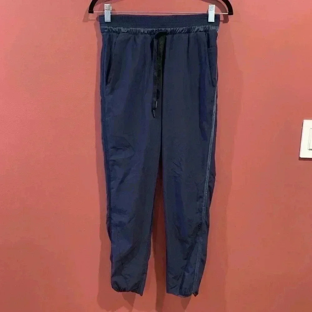 Lululemon &go On The Go Jogger